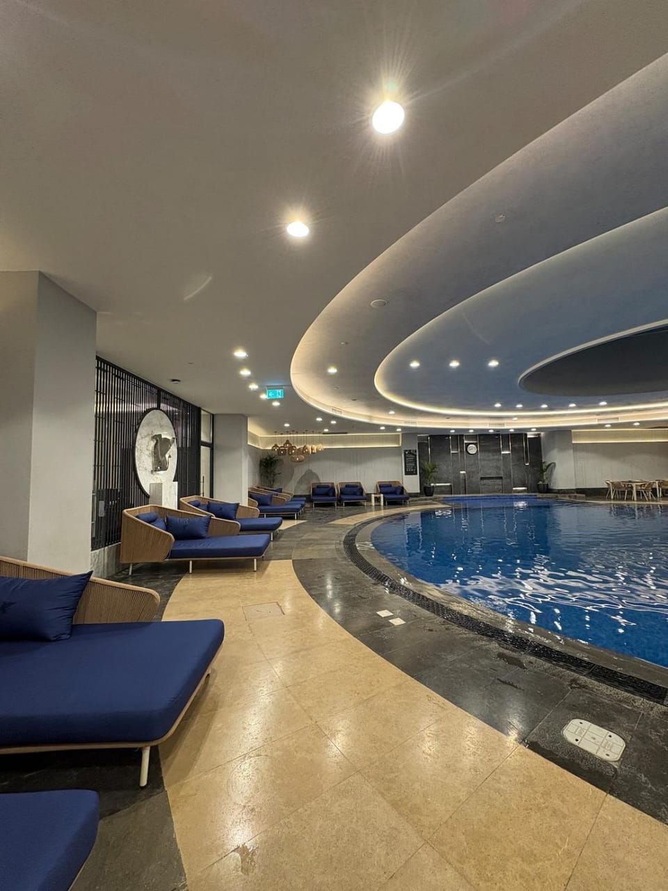 Studio Jazi JW Marriott, Pool, Jacuzzi & Gym Apartment in New Cairo City