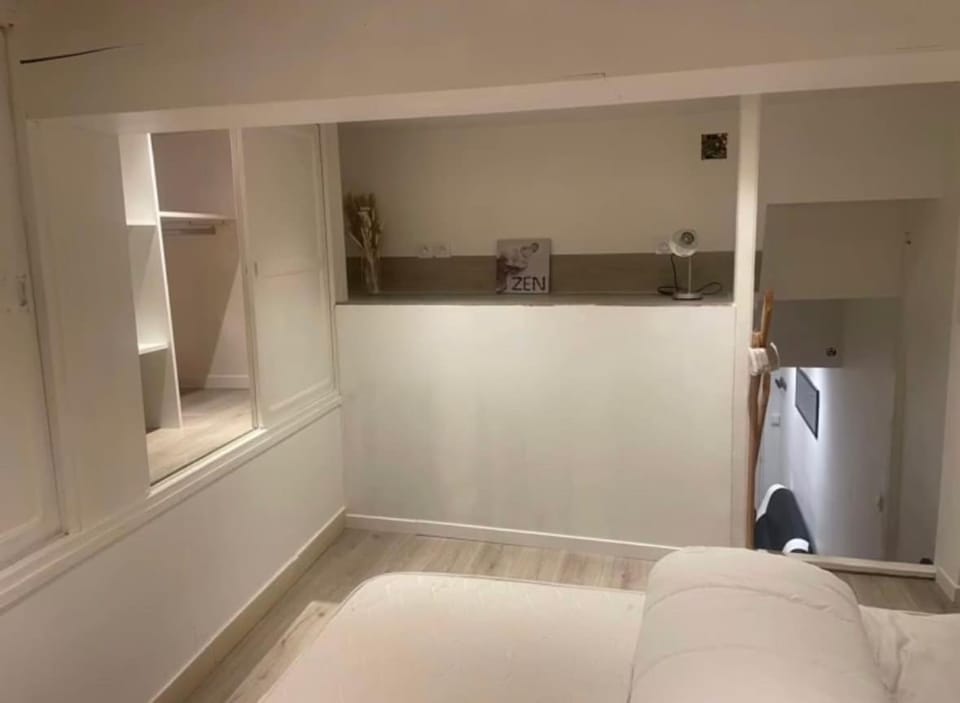 Fully equipped one-bedroom apartment, right in the center of Gimont Apartment in Occitanie