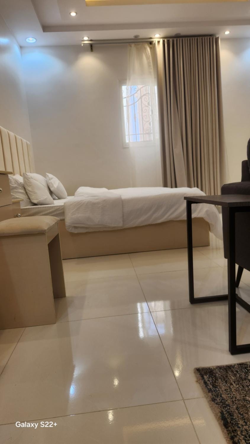 استديوا مودرين لمسه فندقه Apartment in Saudi Arabia