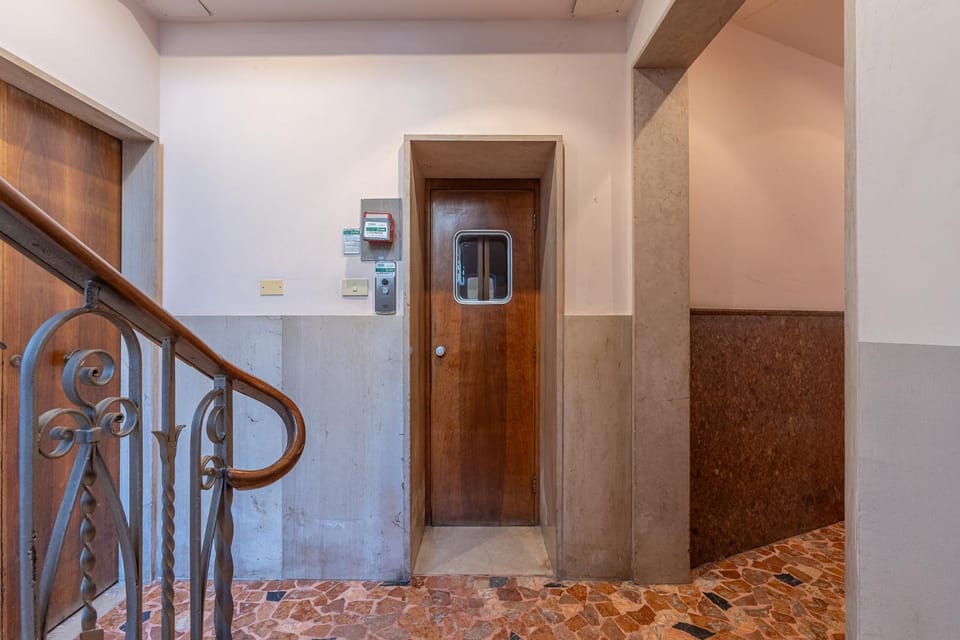 elevator