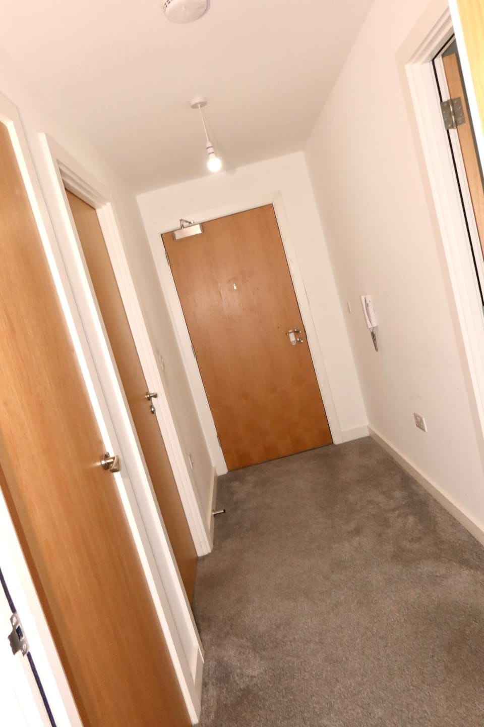 Lovely one bedroom apartment, balcony & sleep four Apartment in Salford