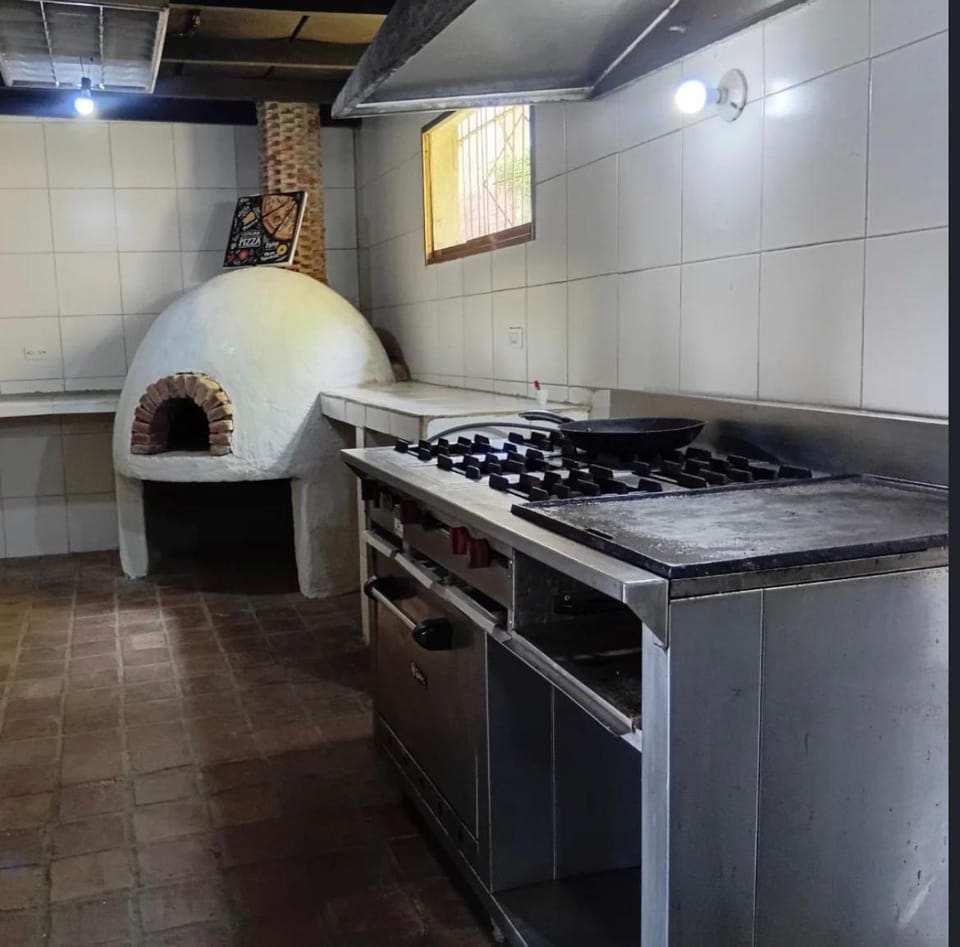 BBQ facilities, Kitchen or kitchenette