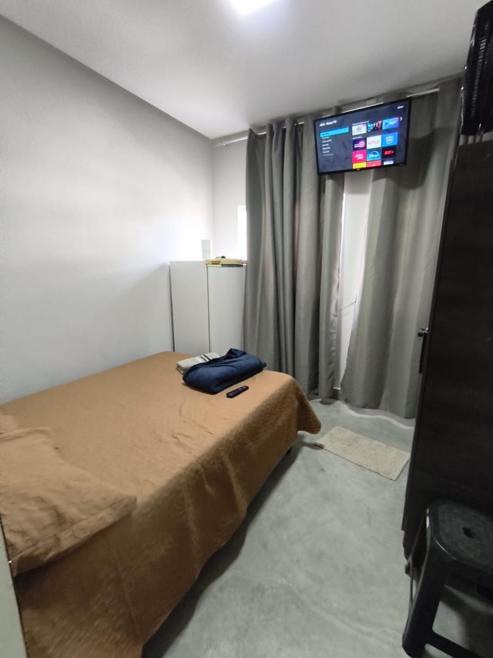 HOTEL ECONÔMICO LAR DOCE LAR REALIZANDO SONNo!! Capsule hotel in State of São Paulo