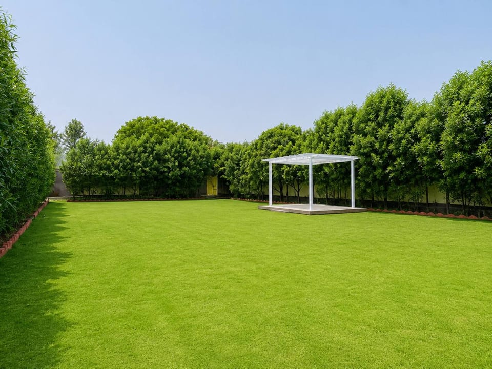 Greenleaf farmhouse Bed and Breakfast in Hyderabad