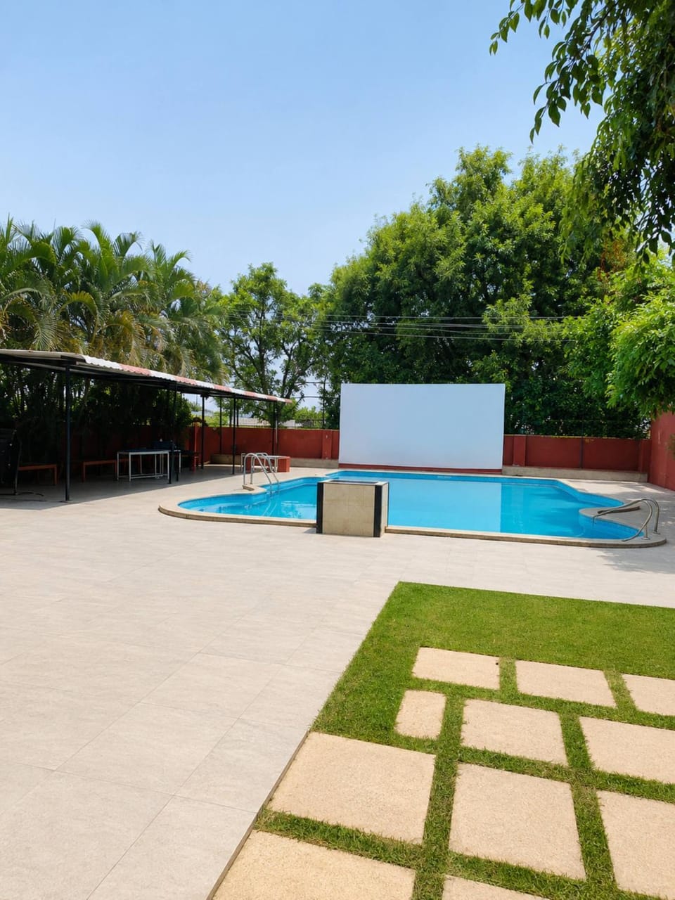 Greenleaf farmhouse Bed and Breakfast in Hyderabad