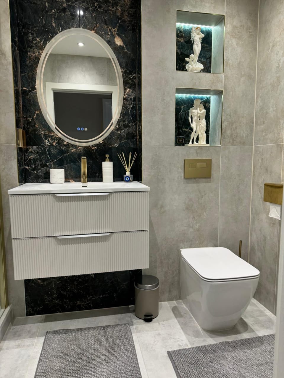 Mr Mihail Apartment in Isleworth