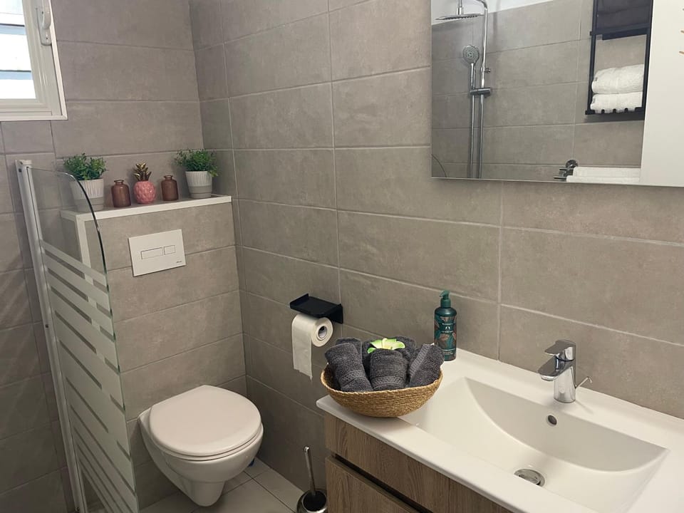 Lylianas, F2 de charme pour un séjour ressourçant Apartment in Le Diamant