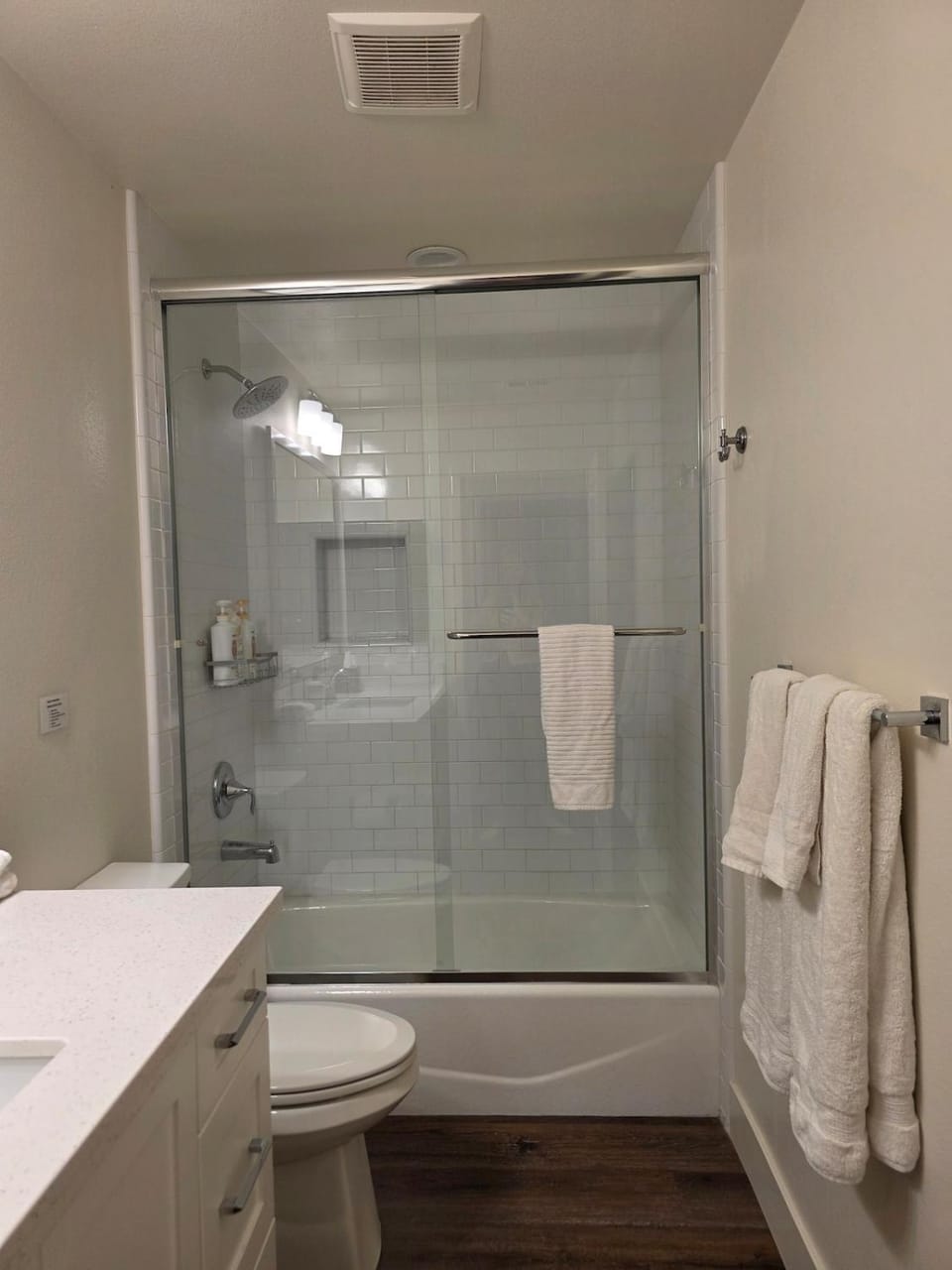 Room-3 in Carlsbad Townhome 4-min Walking to the Beach & Downtown Vacation rental in Carlsbad