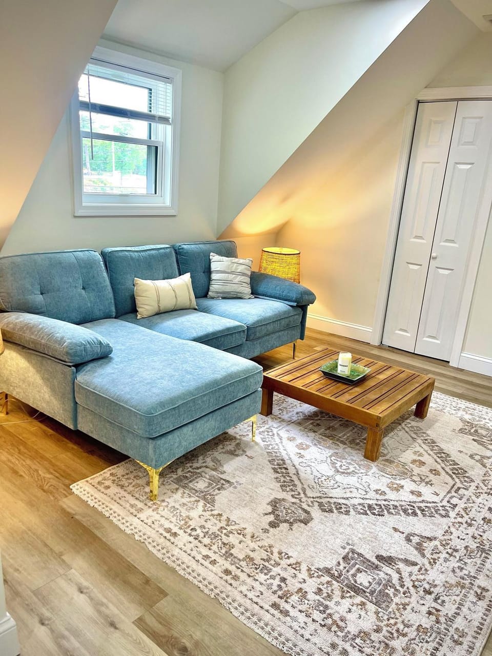 Private 2BR Near Boston - Warm & Cozy - Family Friendly House in Weymouth