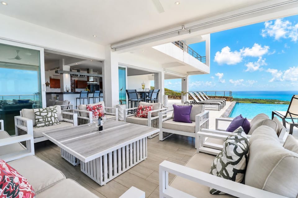 Luxury 4BR Villa with Private Pool and Panoramic Ocean Views Villa in Las Terrenas