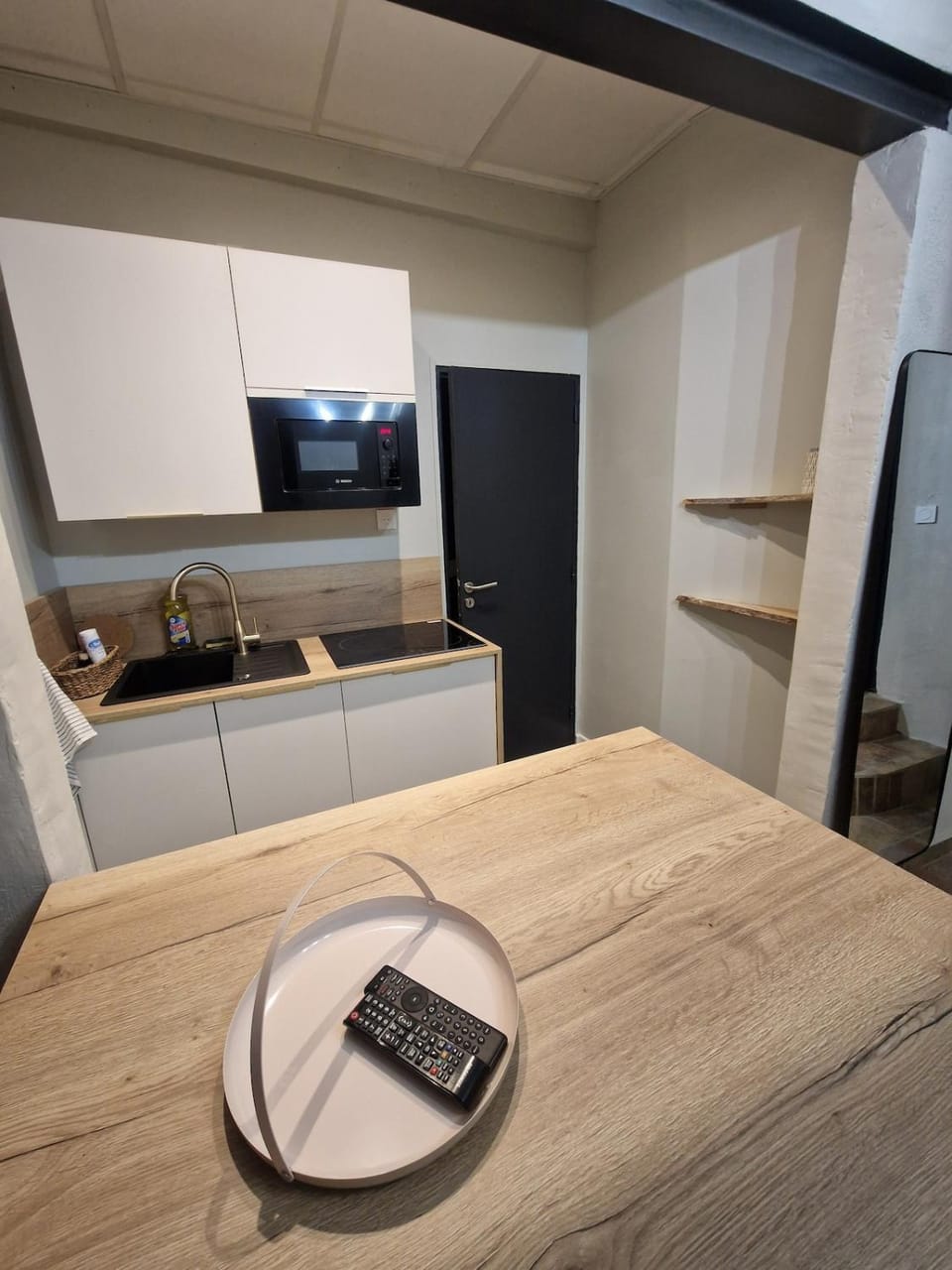 Appartement atypique, climatisation naturelle Apartment in Auvergne-Rhône-Alpes