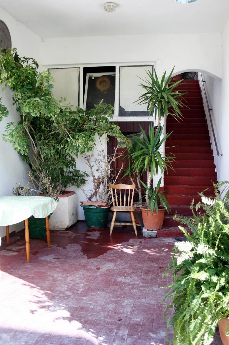 Location, children, Family