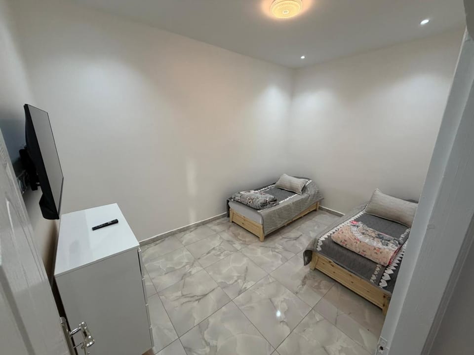 Maison à louer remchi centre ville House in Algeria