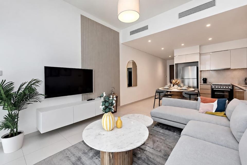 Burj Khalifa View - Downtown 2BR - Walk Dubai Mall Apartment in Dubai