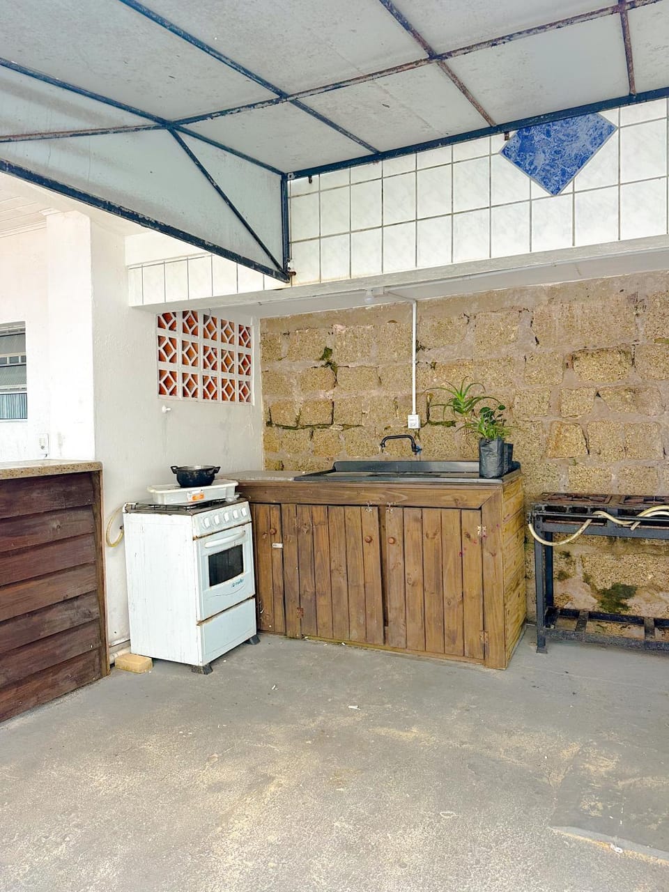 Pousada Casa de Praia, quarto 3 Bed and Breakfast in Florianopolis