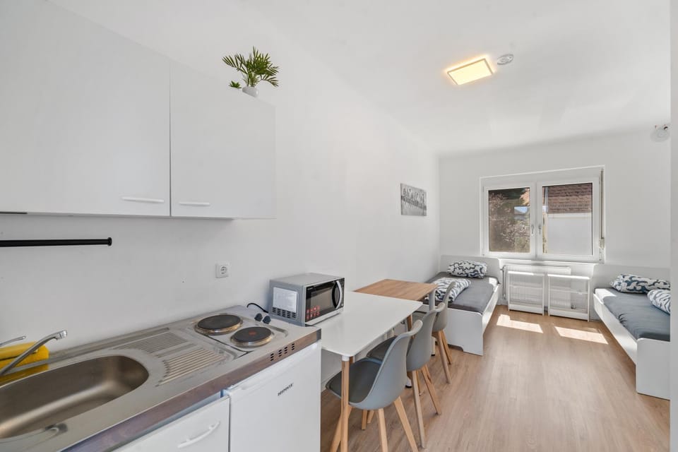 Cosy Apartment near Metro U1 & Free Parking Apartment in Austria