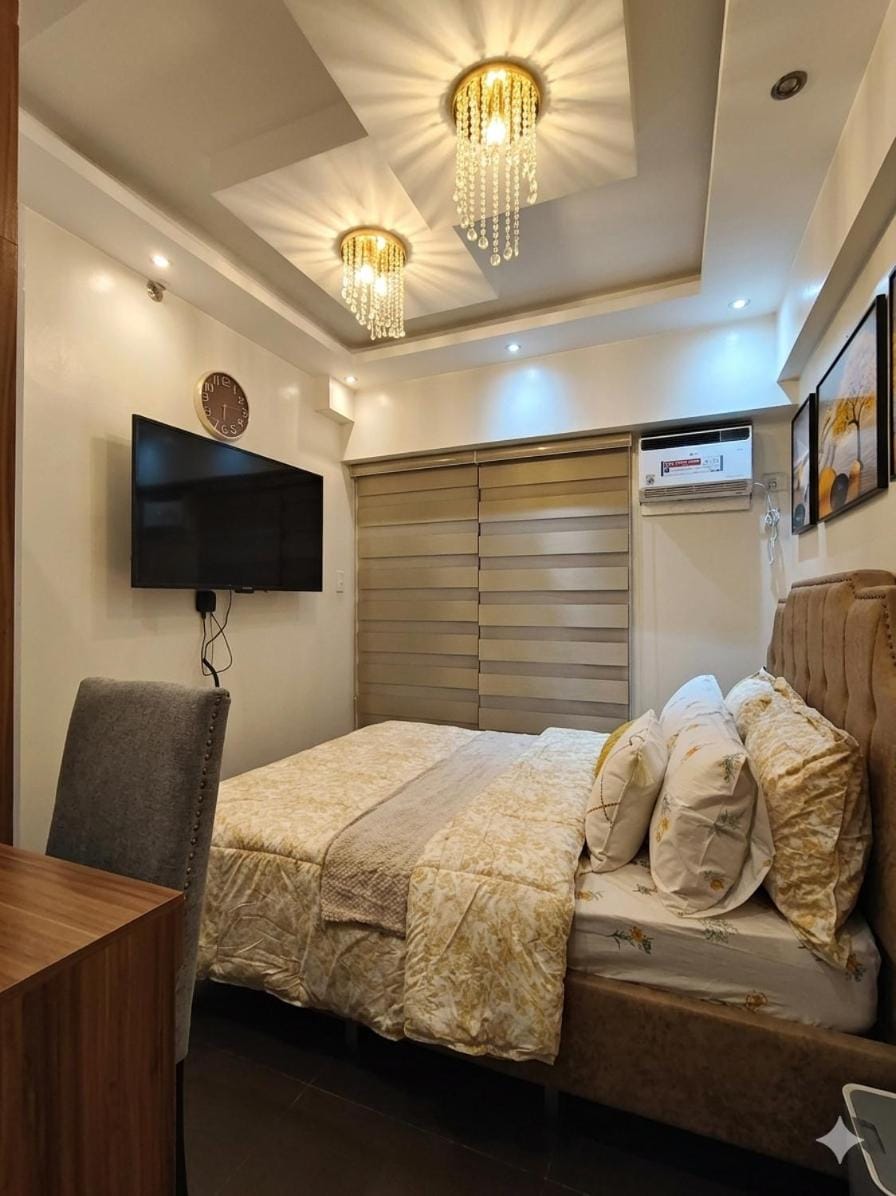 Luxury type 1 bedroom condo unit near NAIA Apartment hotel in Las Pinas