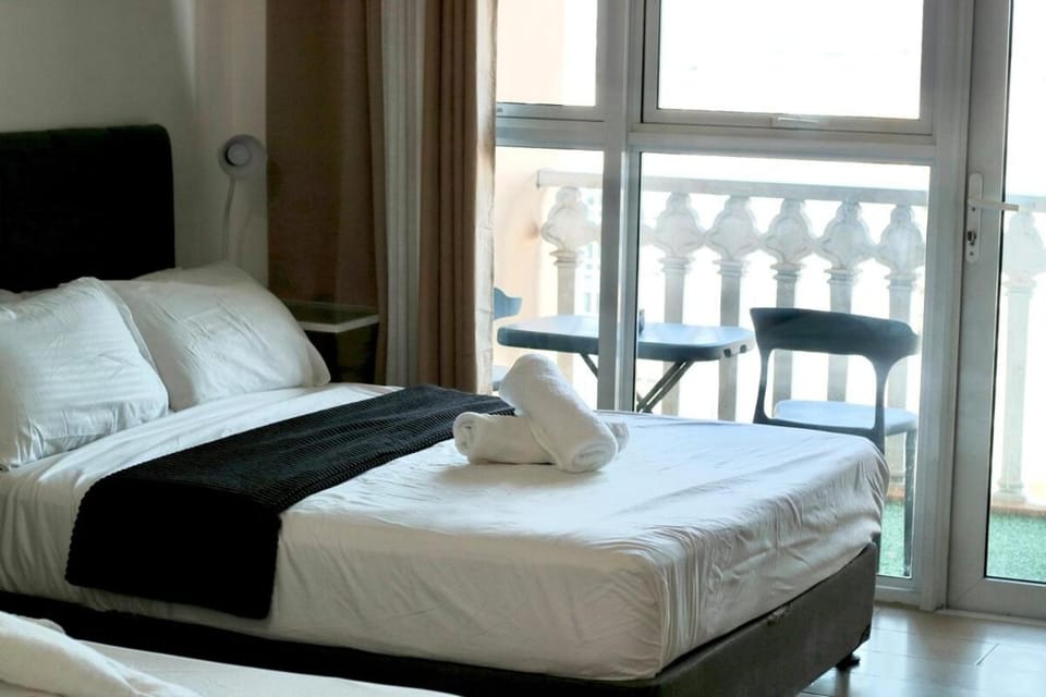 Venice Lux Residences TAGUIG Apartment in Makati