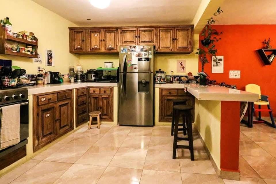 Kitchen or kitchenette, Dining area, dishwasher, oven