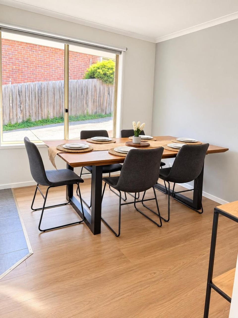 3BR Claremont Home with Mountain Views & Parking House in Tasmania