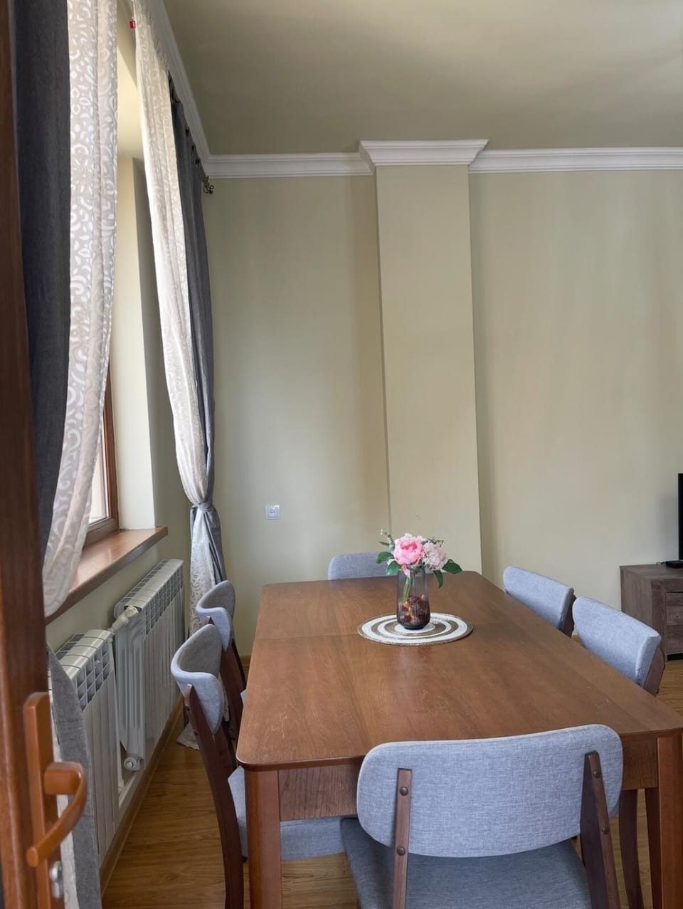 Bright & Cozy 2-Bedroom Apartment, 15th floor Apartment in Yerevan