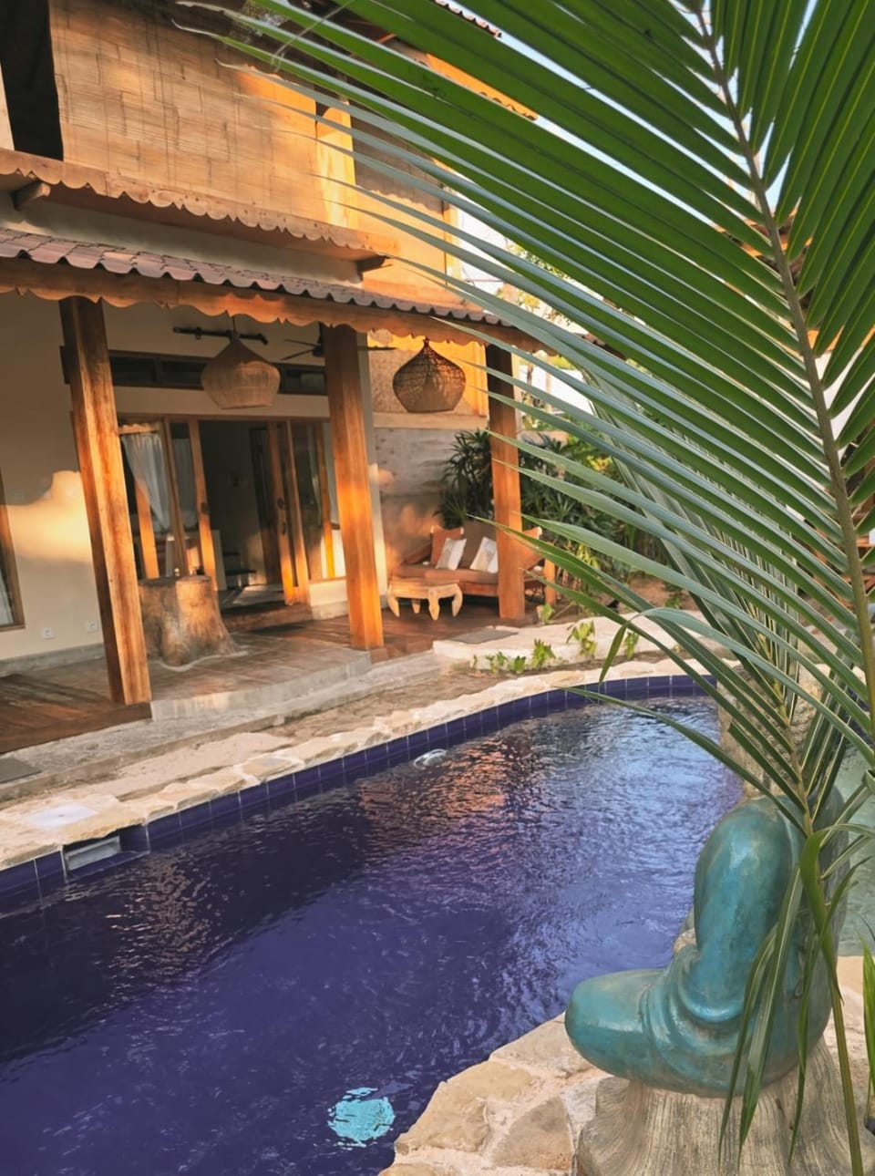 Property building, Patio, Garden, Garden, Pool view, Swimming pool, Swimming pool