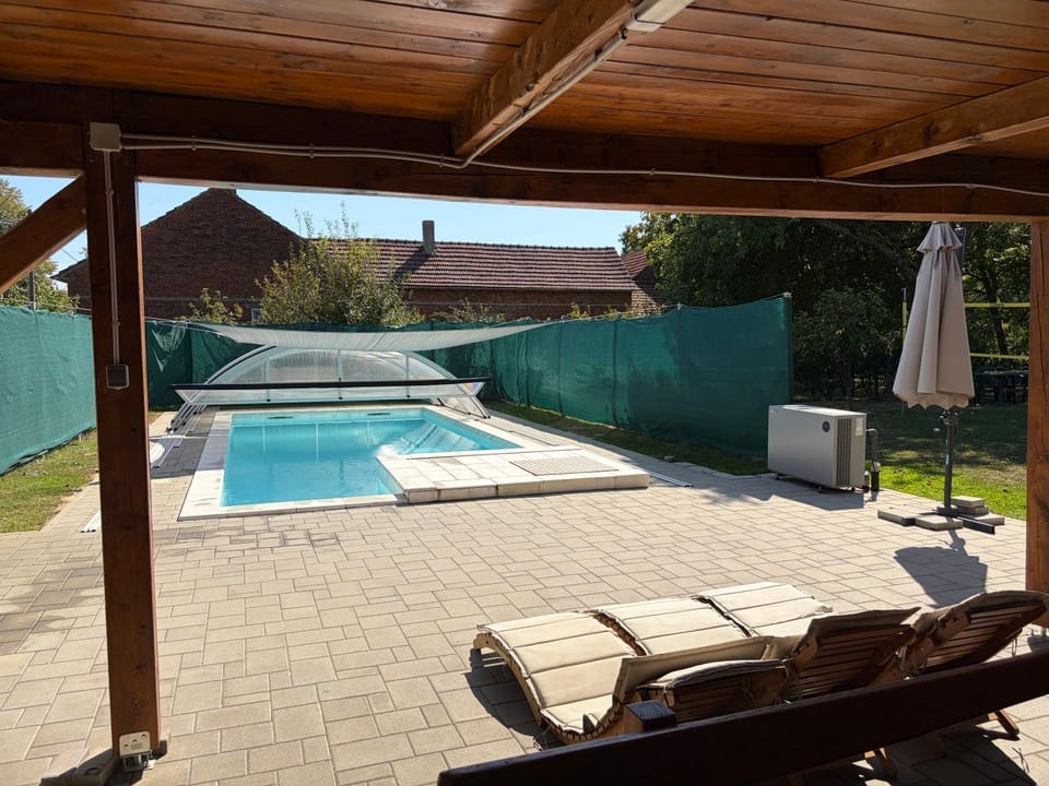 Patio, Day, Pool view, Swimming pool, sunbed