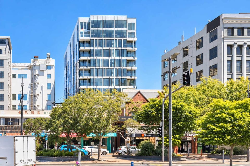 Te Aro 1BR with Pool & Gym in Wellington CBD Apartment in Wellington