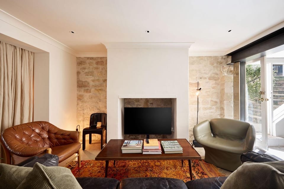 The Motif, Potts Point Apartment in Sydney