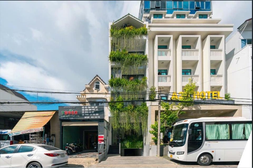 Hoàng Thiên Hotel - Đà Lạt Hotel in Dalat