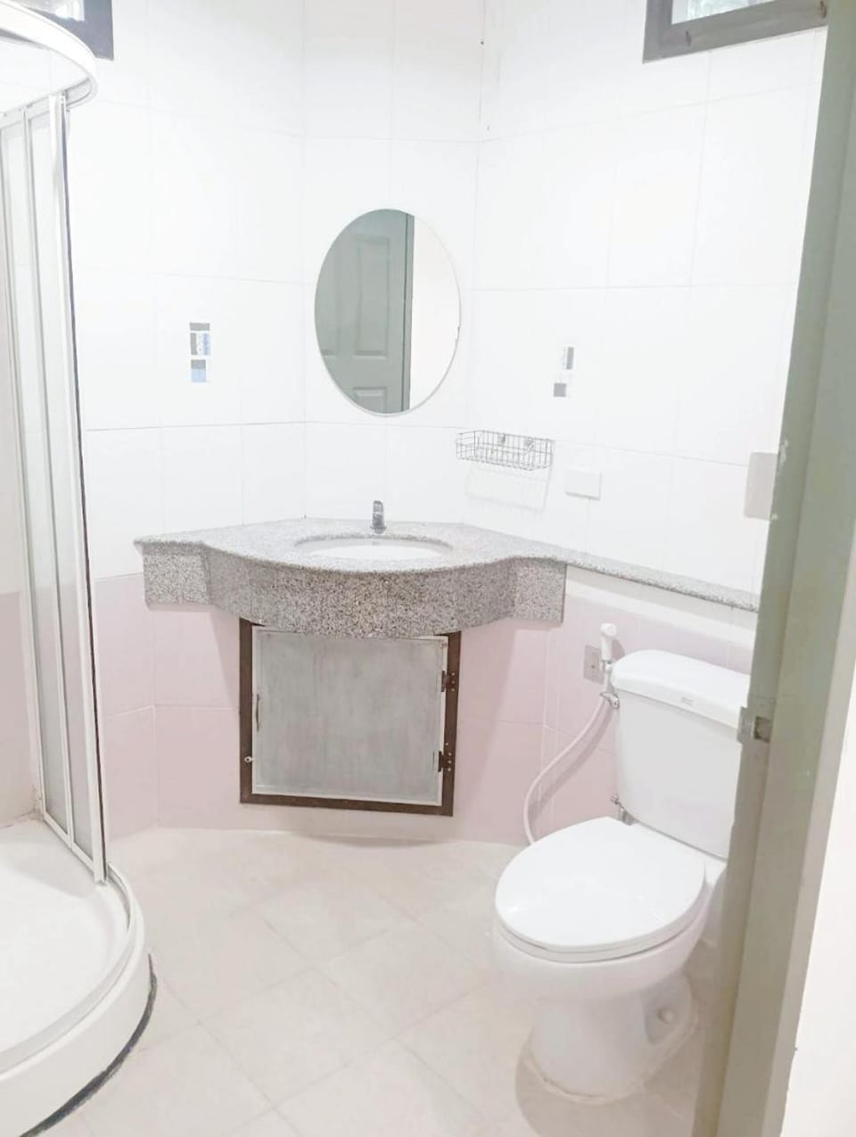 Shower, Toilet, Bathroom, bidet