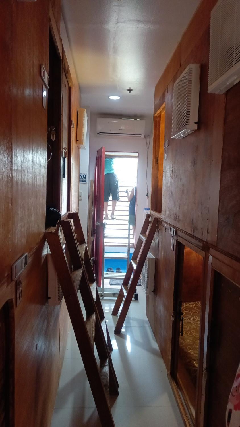 Metro Capsule - Parañaque Capsule hotel in Las Pinas