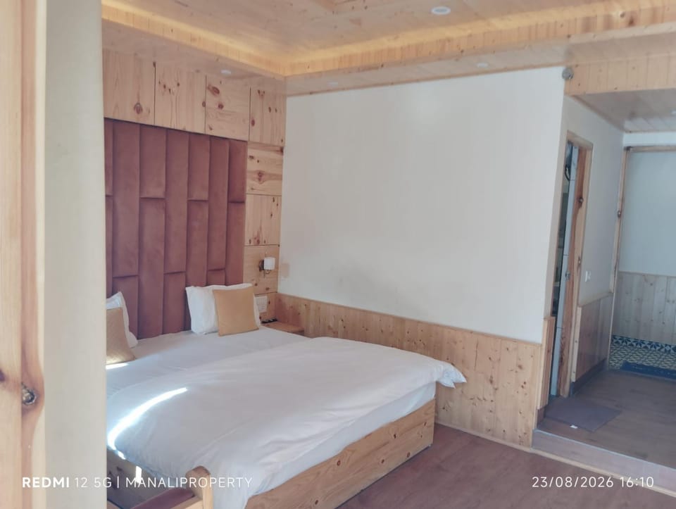 Himlyan villa Bed and Breakfast in Manali
