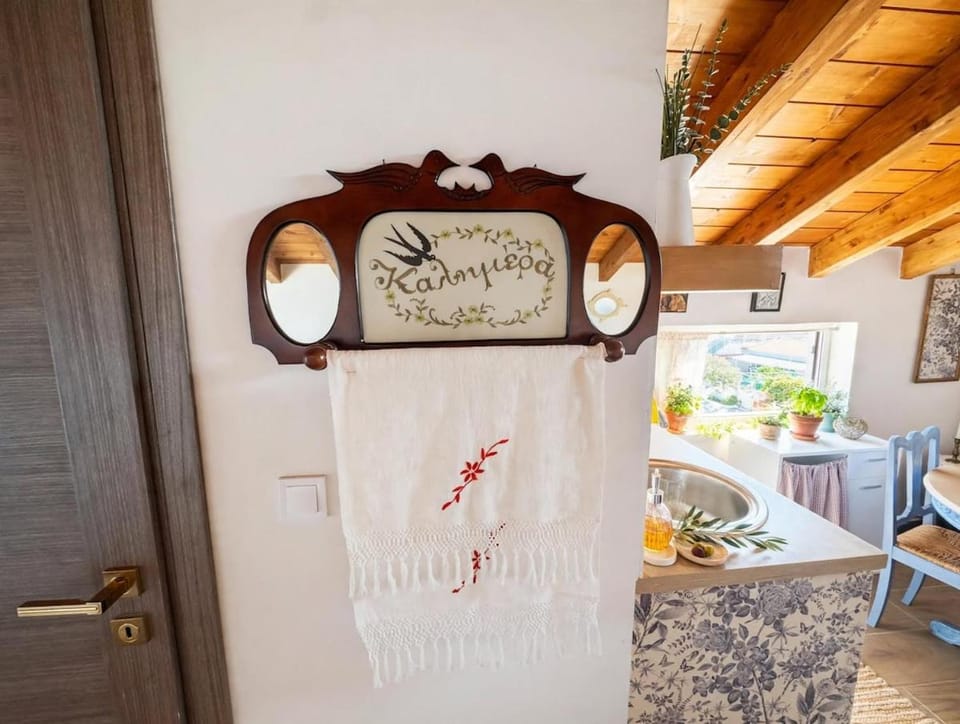 Villa Grimani-Spacious house with garden and traditional attic Villa in Decentralized Administration of the Aegean