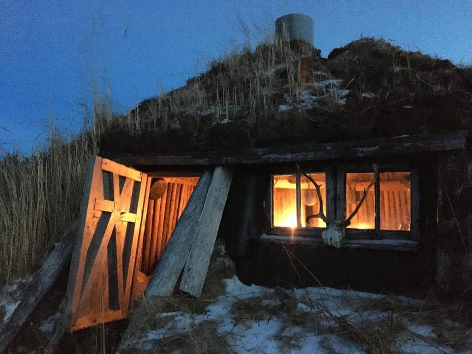 Cozy home on a magnificent island House in Troms Og Finnmark