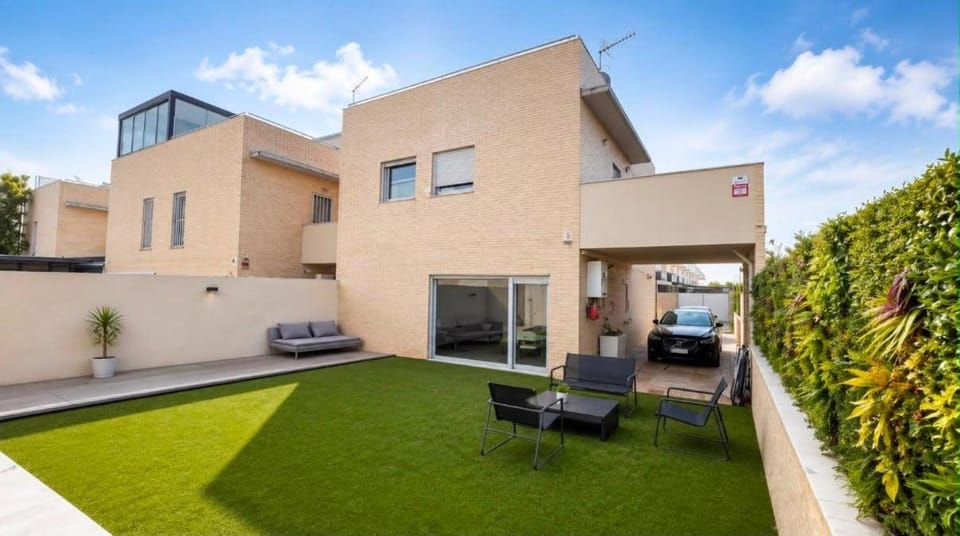 Villa Villa in Torrejón de Ardoz