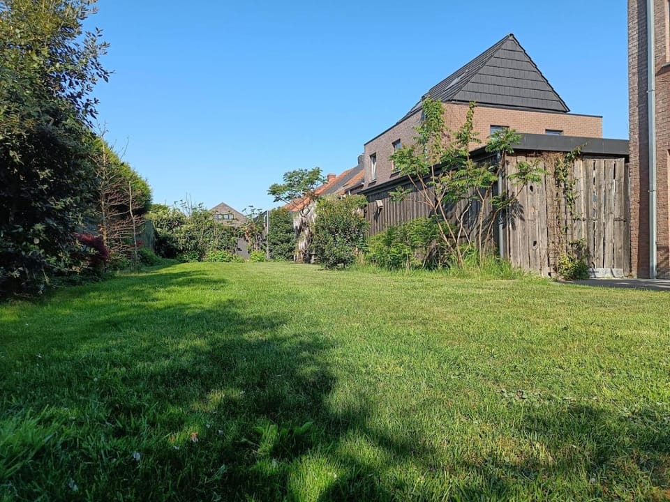 Waterfront home, 5 bedrooms - Free parking House in Ghent