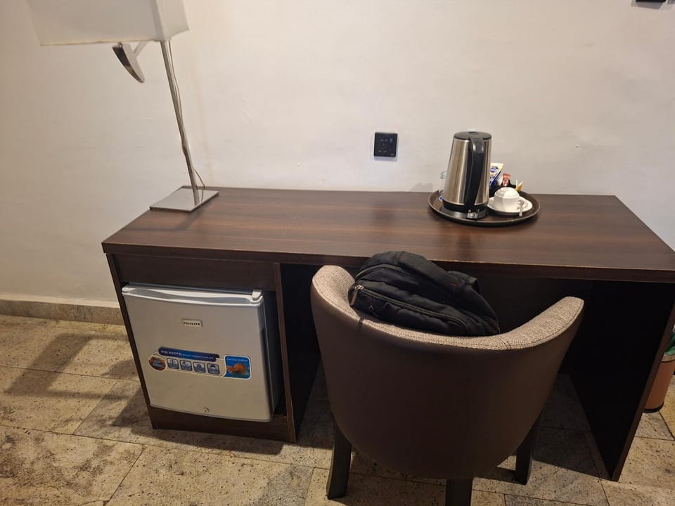 Danville Hotel Ltd - Aberdeen Apartment in Freetown