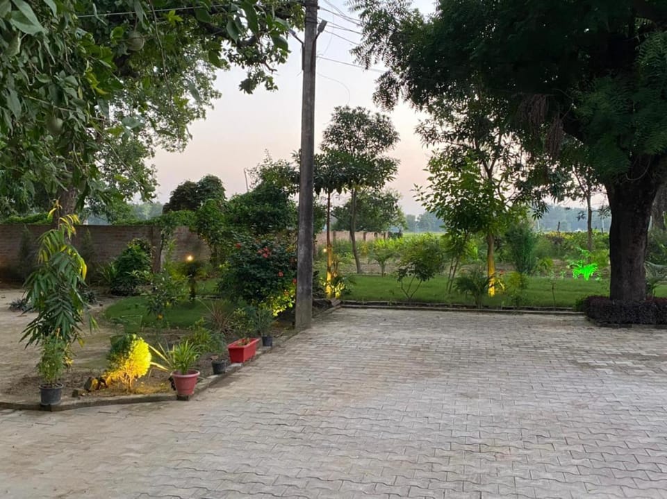 Krishna Sadan Vacation rental in Uttar Pradesh