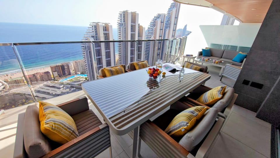 Dining area, Sea view