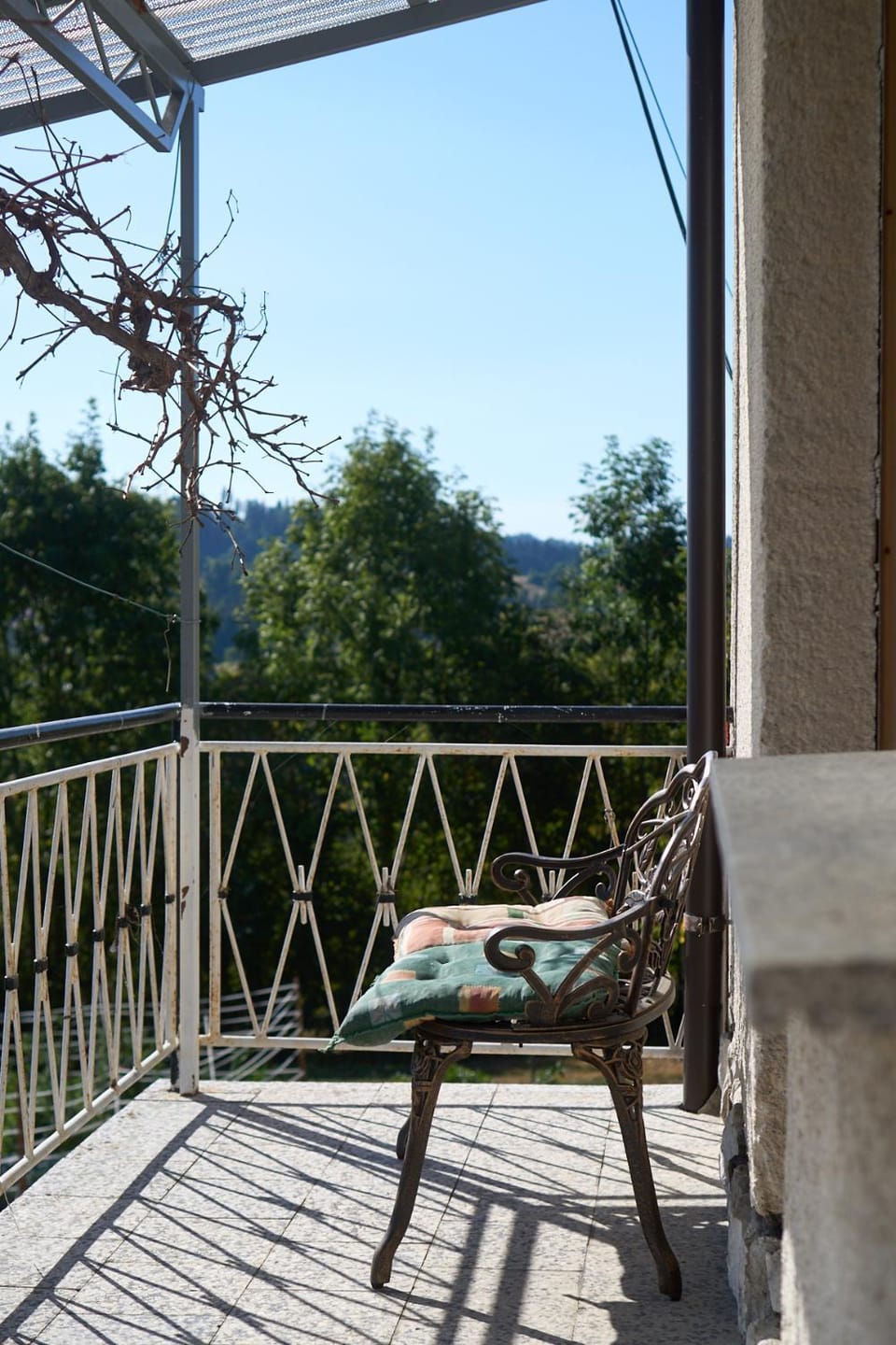 Mirna oaza House in Slovenia