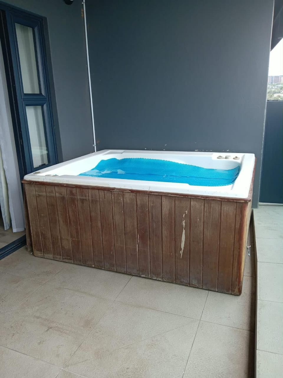 Oceans Apartment 2103 Radisson Blu Heart of Umhlanga Apartment in Umhlanga