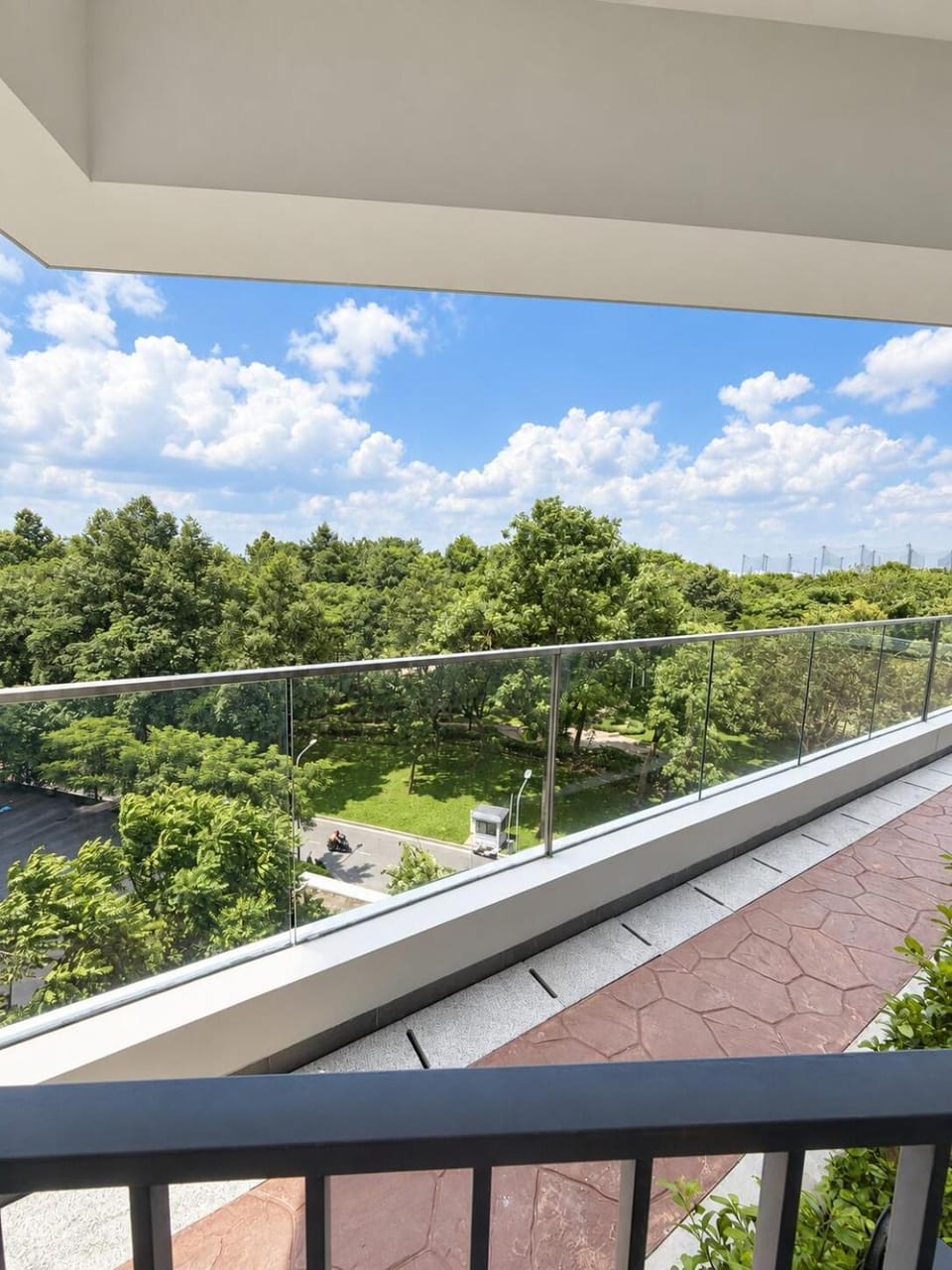 Căn Hộ 2PN 2WC Một Góc Sân Vườn Trên Không Apartment in Ho Chi Minh City
