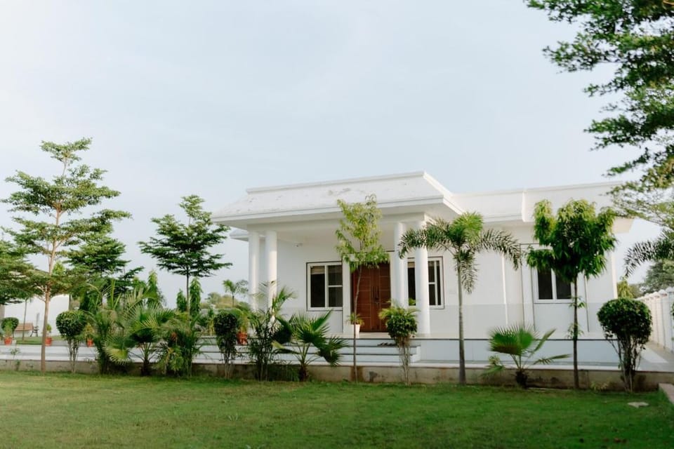 Blissful Acre Apartment in Rajasthan