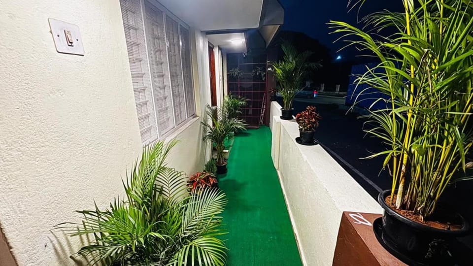 Yami Vistas - 3BHK AC Homestay Near Downtown CITY Centre House in Mysuru