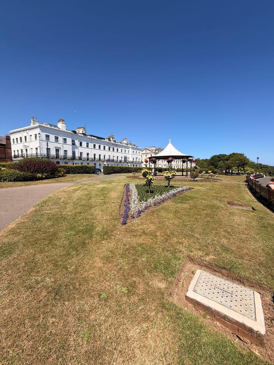 Crescent Gardens Side Sea View Apartment, Central Filey Apartment in Filey