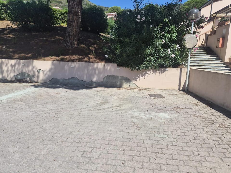 Cala Rossa 44 Apartment in Tuscany
