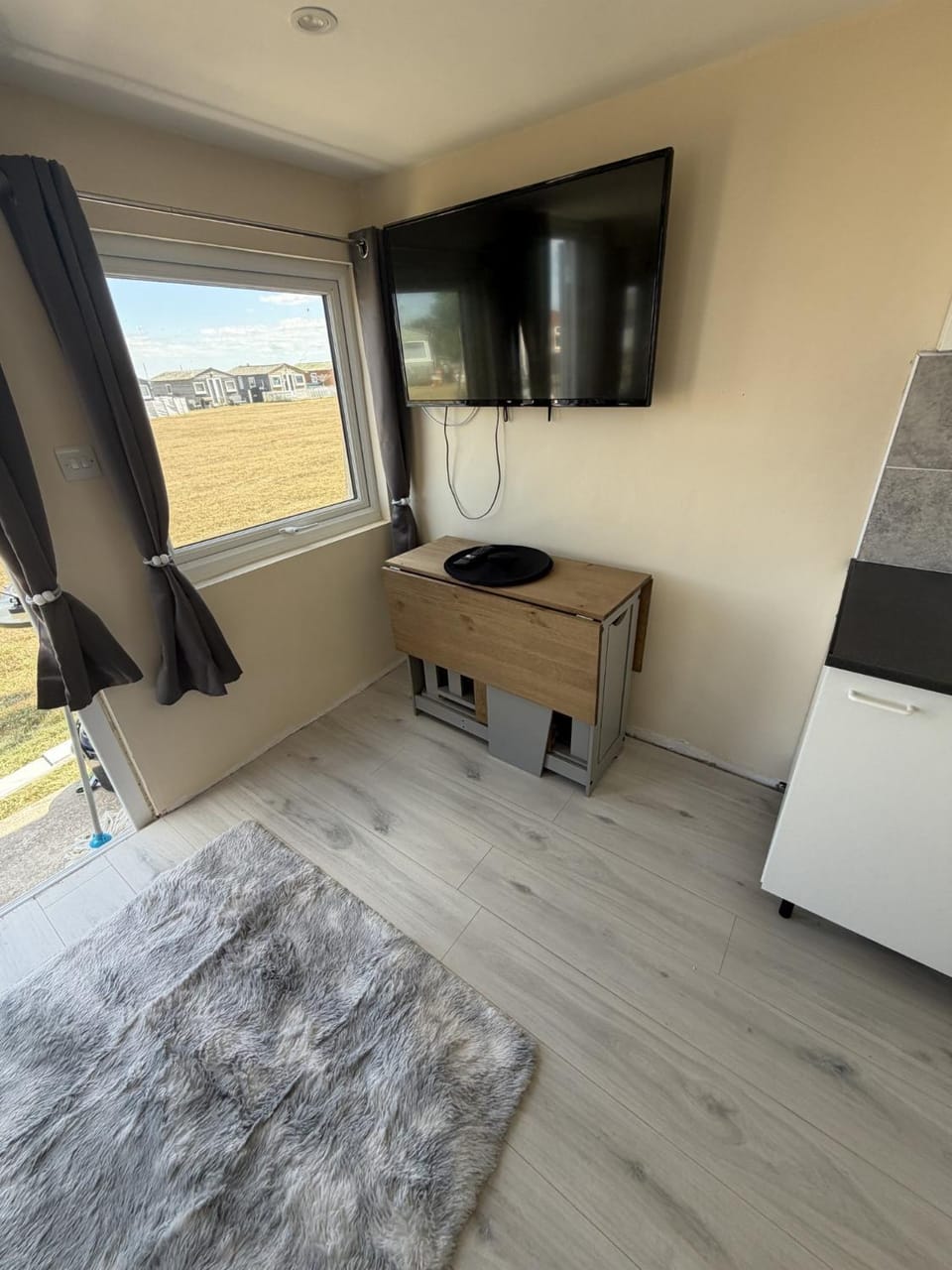 Communal lounge/ TV room, TV and multimedia, Photo of the whole room