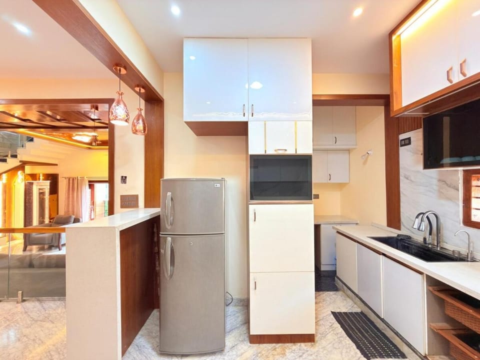 Palm Breeze 4BHK Spacez Modern Villa House in Bengaluru