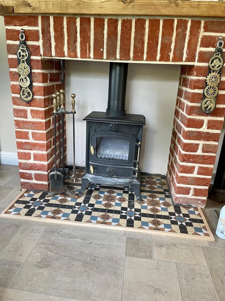 View (from property/room), fireplace, heating